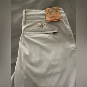 Men's Faherty drawstring shorts waist 30" length 9" tan. New with tags